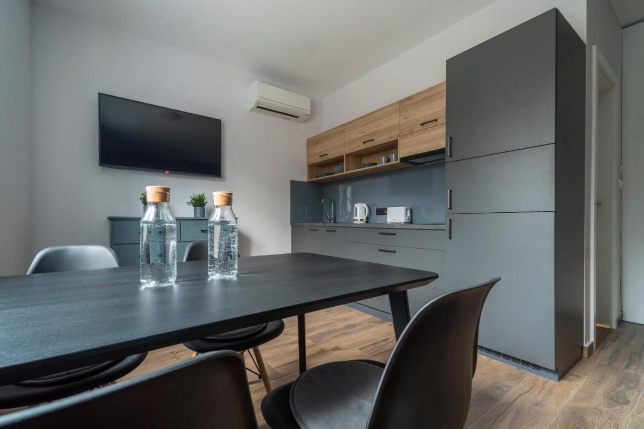 Hostgost Selected Suites - Botanical Garden Belgrado Buitenkant foto