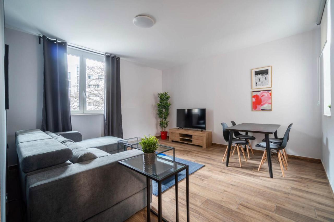 Hostgost Selected Suites - Botanical Garden Belgrado Buitenkant foto